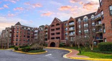 2100 LANGSTON BLVD #428, ARLINGTON, Virginia 22201, 2 Bedrooms Bedrooms, ,1 BathroomBathrooms,Residential,For sale,2100 LANGSTON BLVD #428,VAAR2052288 MLS # VAAR2052288