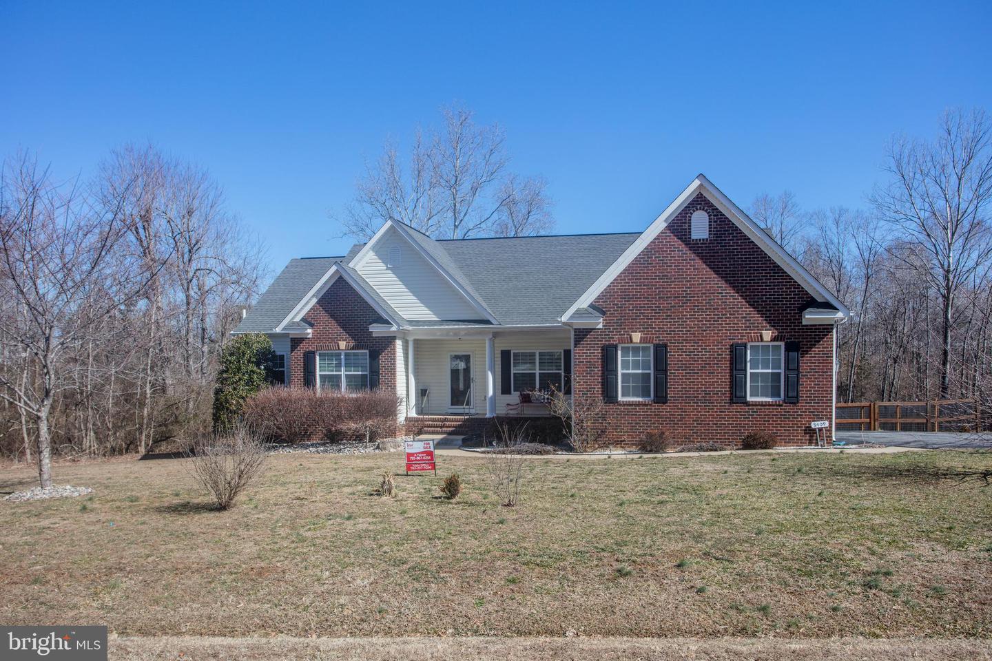 9409 EVERETTE CT, SPOTSYLVANIA, Virginia 22553, 4 Bedrooms Bedrooms, ,4 BathroomsBathrooms,Residential,For sale,9409 EVERETTE CT,VASP2030120 MLS # VASP2030120