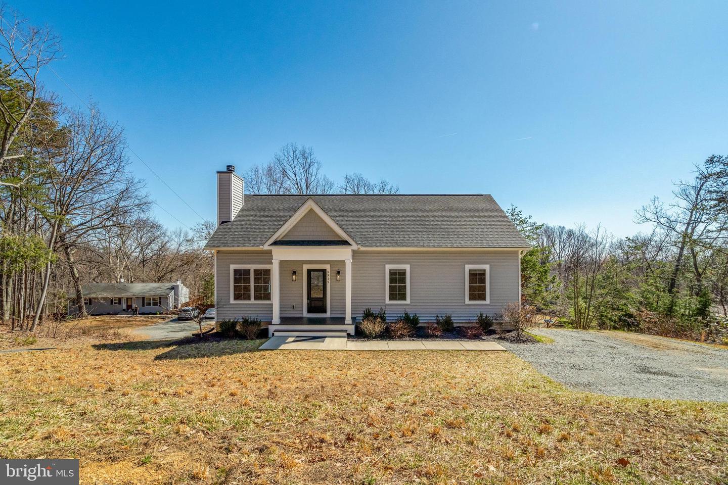 2919 MARTIN TER, HAYMARKET, Virginia 20169, 4 Bedrooms Bedrooms, ,3 BathroomsBathrooms,Residential,For sale,2919 MARTIN TER,VAPW2086492 MLS # VAPW2086492