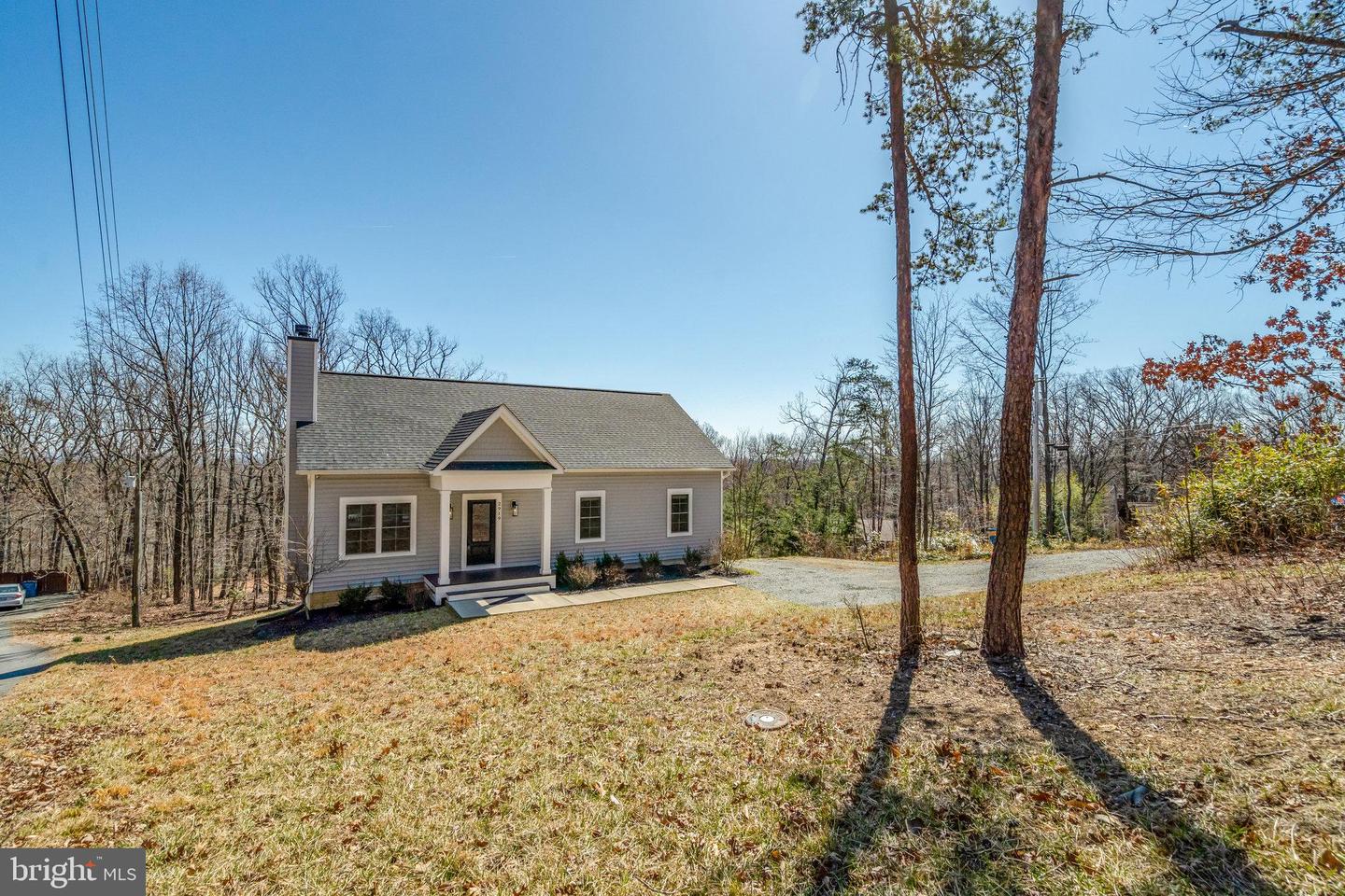 2919 MARTIN TER, HAYMARKET, Virginia 20169, 4 Bedrooms Bedrooms, ,3 BathroomsBathrooms,Residential,For sale,2919 MARTIN TER,VAPW2086492 MLS # VAPW2086492