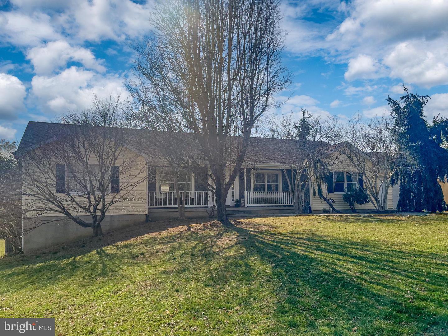 4291 DYES LN, BEALETON, Virginia 22712, 3 Bedrooms Bedrooms, ,2 BathroomsBathrooms,Residential,For sale,4291 DYES LN,VAFQ2015424 MLS # VAFQ2015424