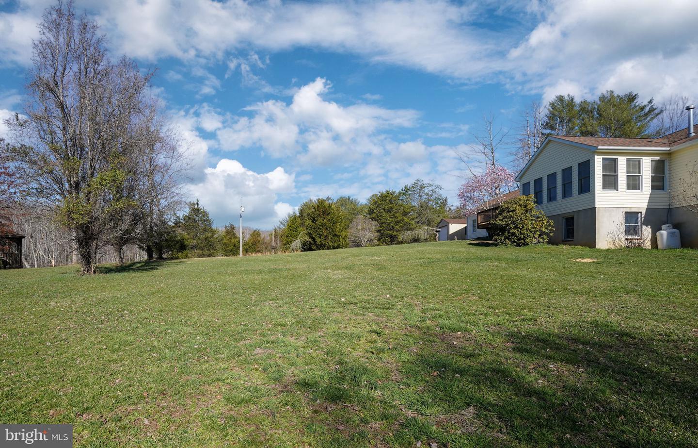 4291 DYES LN, BEALETON, Virginia 22712, 3 Bedrooms Bedrooms, ,2 BathroomsBathrooms,Residential,For sale,4291 DYES LN,VAFQ2015424 MLS # VAFQ2015424