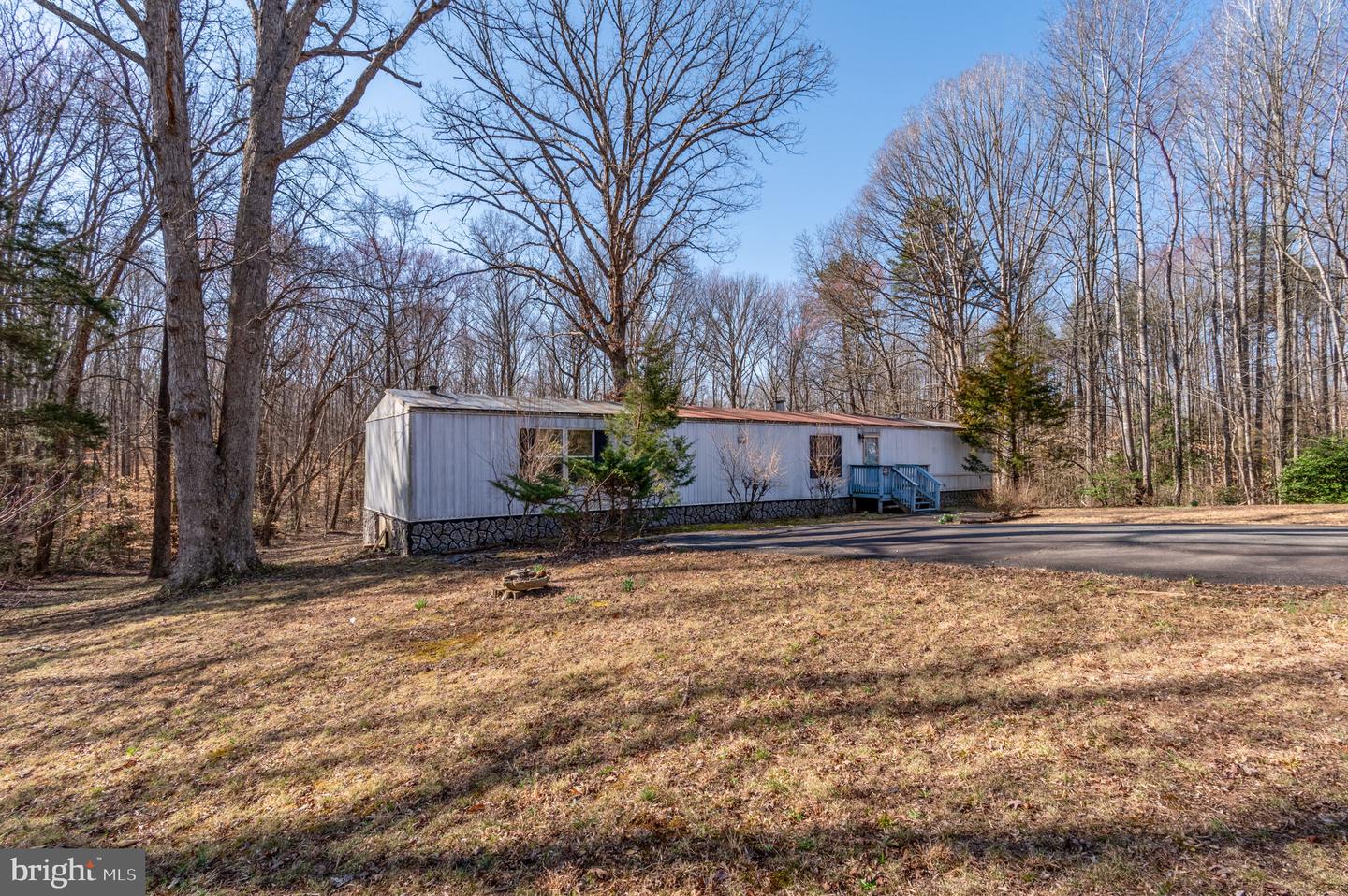 3785 RIDDLES BRIDGE RD, GOOCHLAND, Virginia 23063, 3 Bedrooms Bedrooms, ,2 BathroomsBathrooms,Residential,For sale,3785 RIDDLES BRIDGE RD,VAGO2000332 MLS # VAGO2000332