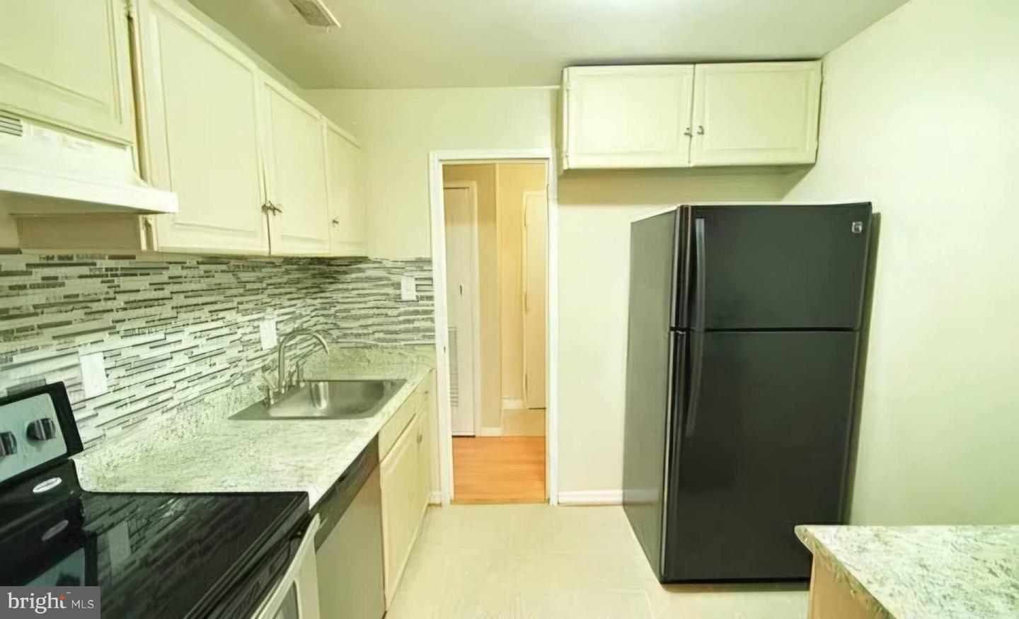 3101 S MANCHESTER ST #620, FALLS CHURCH, Virginia 22044, 1 Bedroom Bedrooms, ,1 BathroomBathrooms,Residential,For sale,3101 S MANCHESTER ST #620,VAFX2223318 MLS # VAFX2223318