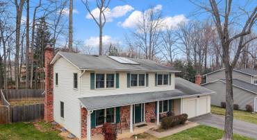 7312 OUTHAUL LN, BURKE, Virginia 22015, 4 Bedrooms Bedrooms, ,2 BathroomsBathrooms,Residential,For sale,7312 OUTHAUL LN,VAFX2224116 MLS # VAFX2224116