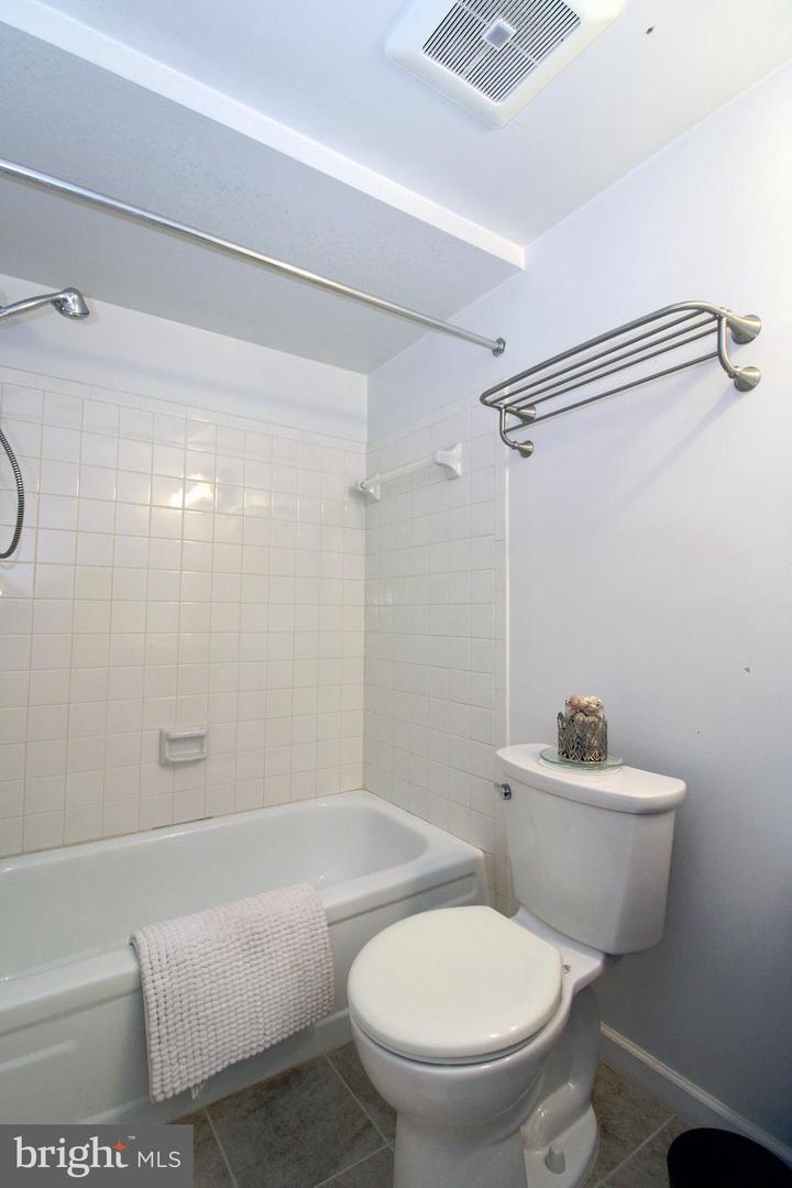 592 BRUMMEL CT NW #592, WASHINGTON, District Of Columbia 20012, 2 Bedrooms Bedrooms, ,2 BathroomsBathrooms,Residential,For sale,592 BRUMMEL CT NW #592,DCDC2188126 MLS # DCDC2188126