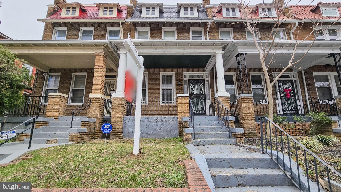 506 IRVING ST NW, WASHINGTON, District Of Columbia 20010, 4 Bedrooms Bedrooms, ,1 BathroomBathrooms,Residential,For sale,506 IRVING ST NW,DCDC2187936 MLS # DCDC2187936