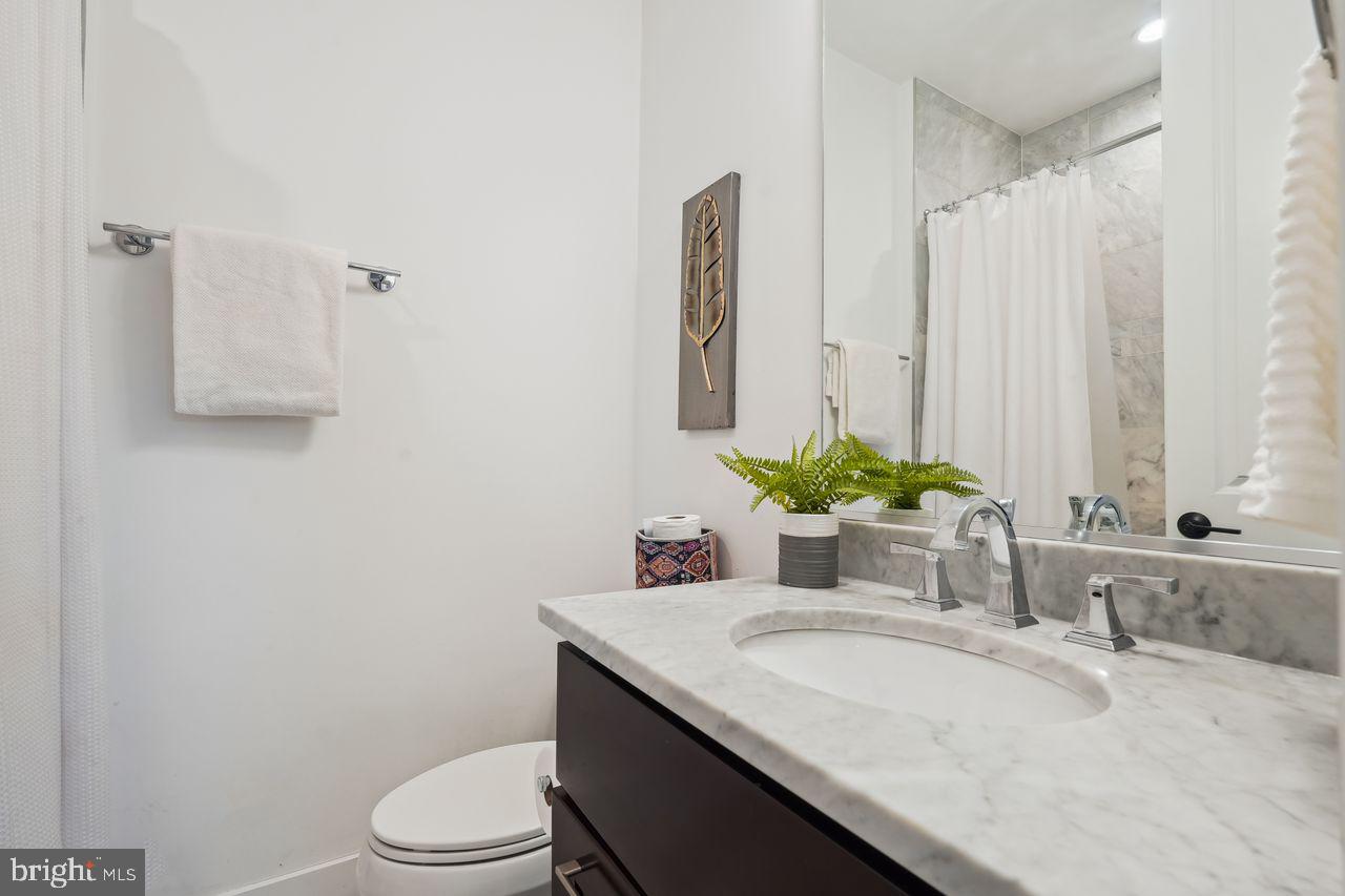 1401 K ST SE #1, WASHINGTON, District Of Columbia 20003, 2 Bedrooms Bedrooms, ,2 BathroomsBathrooms,Residential,For sale,1401 K ST SE #1,DCDC2188246 MLS # DCDC2188246