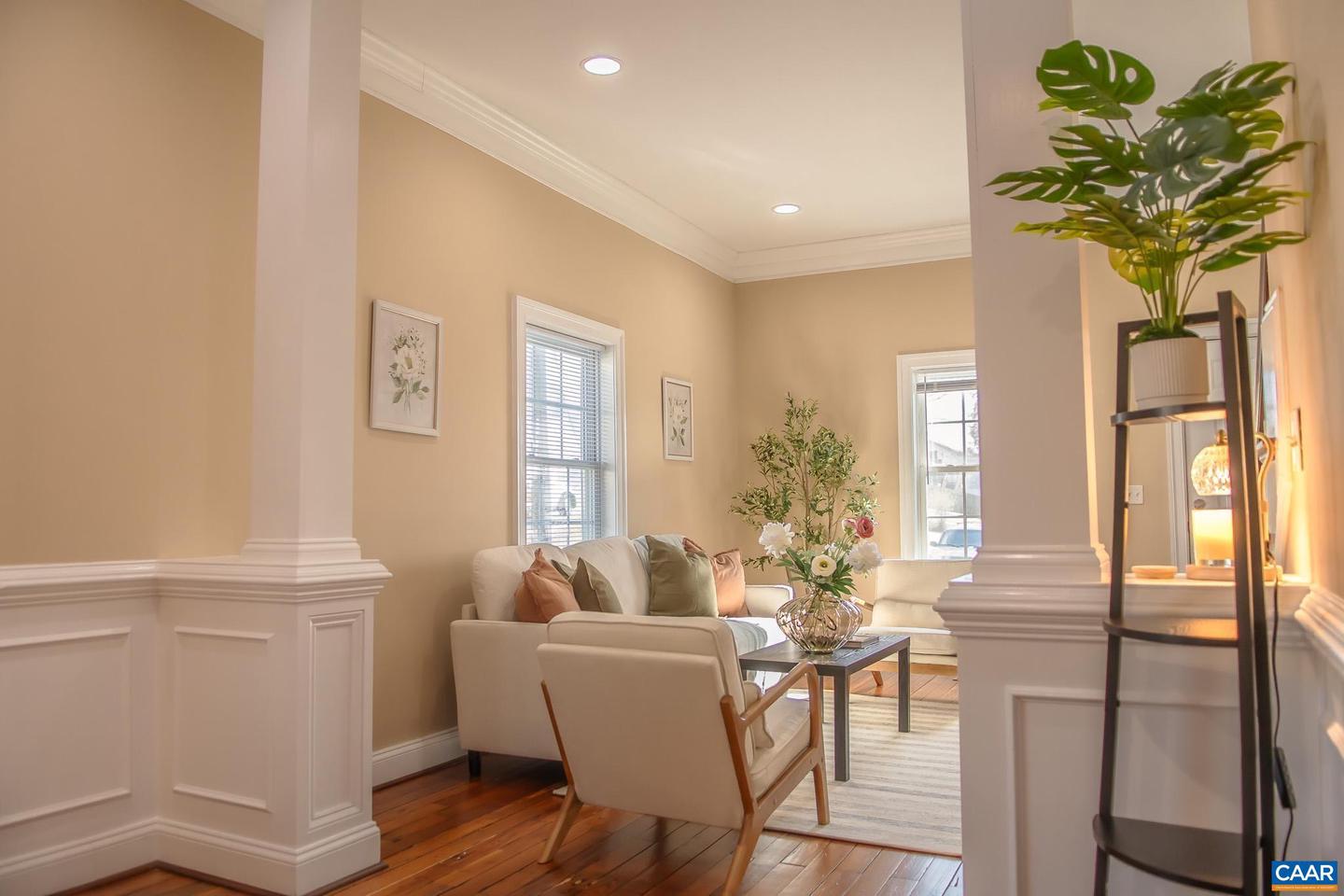 103 LINDEN ST, CHARLOTTESVILLE, Virginia 22902, 4 Bedrooms Bedrooms, ,3 BathroomsBathrooms,Residential,For sale,103 LINDEN ST,661707 MLS # 661707