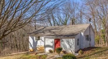 8016 SHIPMADILLY LN, WARRENTON, Virginia 20186, 2 Bedrooms Bedrooms, ,1 BathroomBathrooms,Residential,For sale,8016 SHIPMADILLY LN,VAFQ2015720 MLS # VAFQ2015720