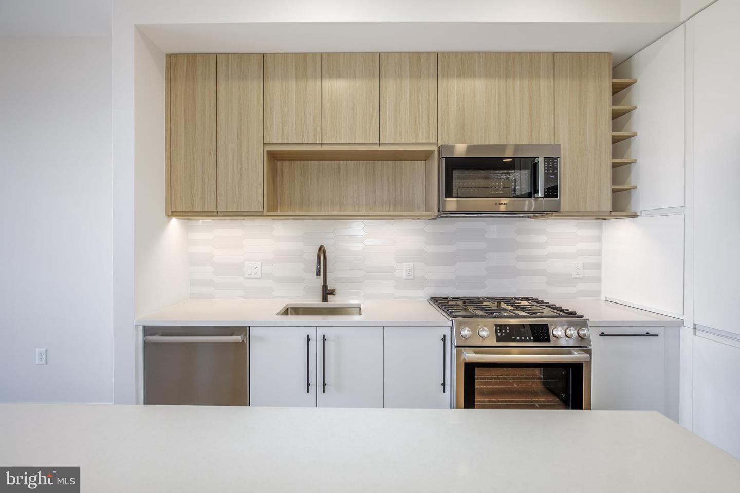 255 W. FALLS STATION BLVD #308, FALLS CHURCH, Virginia 22046, 1 Bedroom Bedrooms, ,1 BathroomBathrooms,Residential,For sale,255 W. FALLS STATION BLVD #308,VAFA2002812 MLS # VAFA2002812