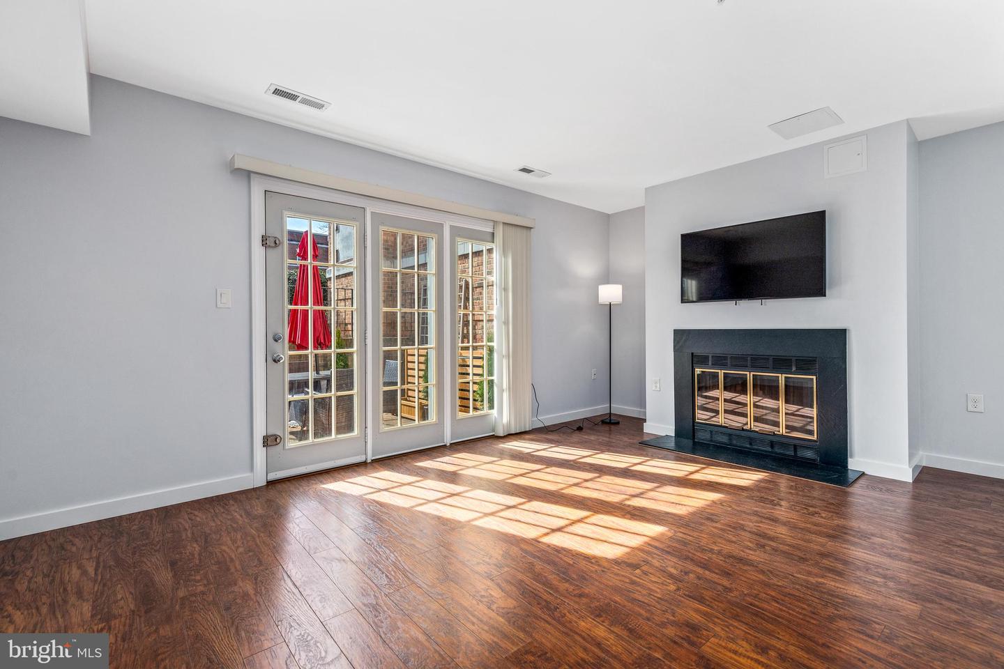 3802 RODMAN ST NW, WASHINGTON, District Of Columbia 20016, 1 Bedroom Bedrooms, ,1 BathroomBathrooms,Residential,For sale,3802 RODMAN ST NW,DCDC2189362 MLS # DCDC2189362