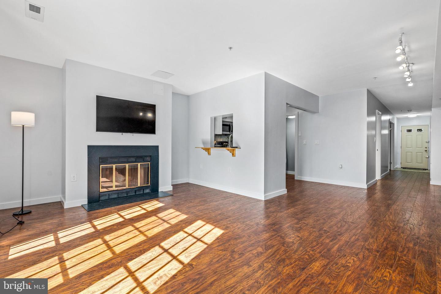 3802 RODMAN ST NW, WASHINGTON, District Of Columbia 20016, 1 Bedroom Bedrooms, ,1 BathroomBathrooms,Residential,For sale,3802 RODMAN ST NW,DCDC2189362 MLS # DCDC2189362