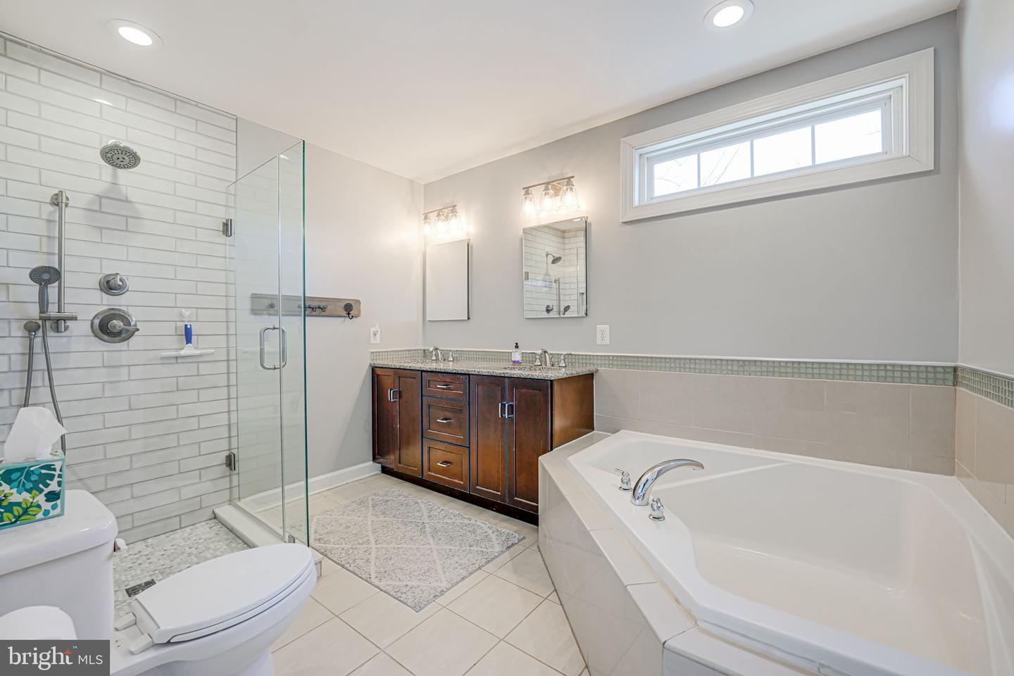 2419 DAVIS AVE, ALEXANDRIA, Virginia 22302, 5 Bedrooms Bedrooms, ,4 BathroomsBathrooms,Residential,For sale,2419 DAVIS AVE,VAAX2042678 MLS # VAAX2042678