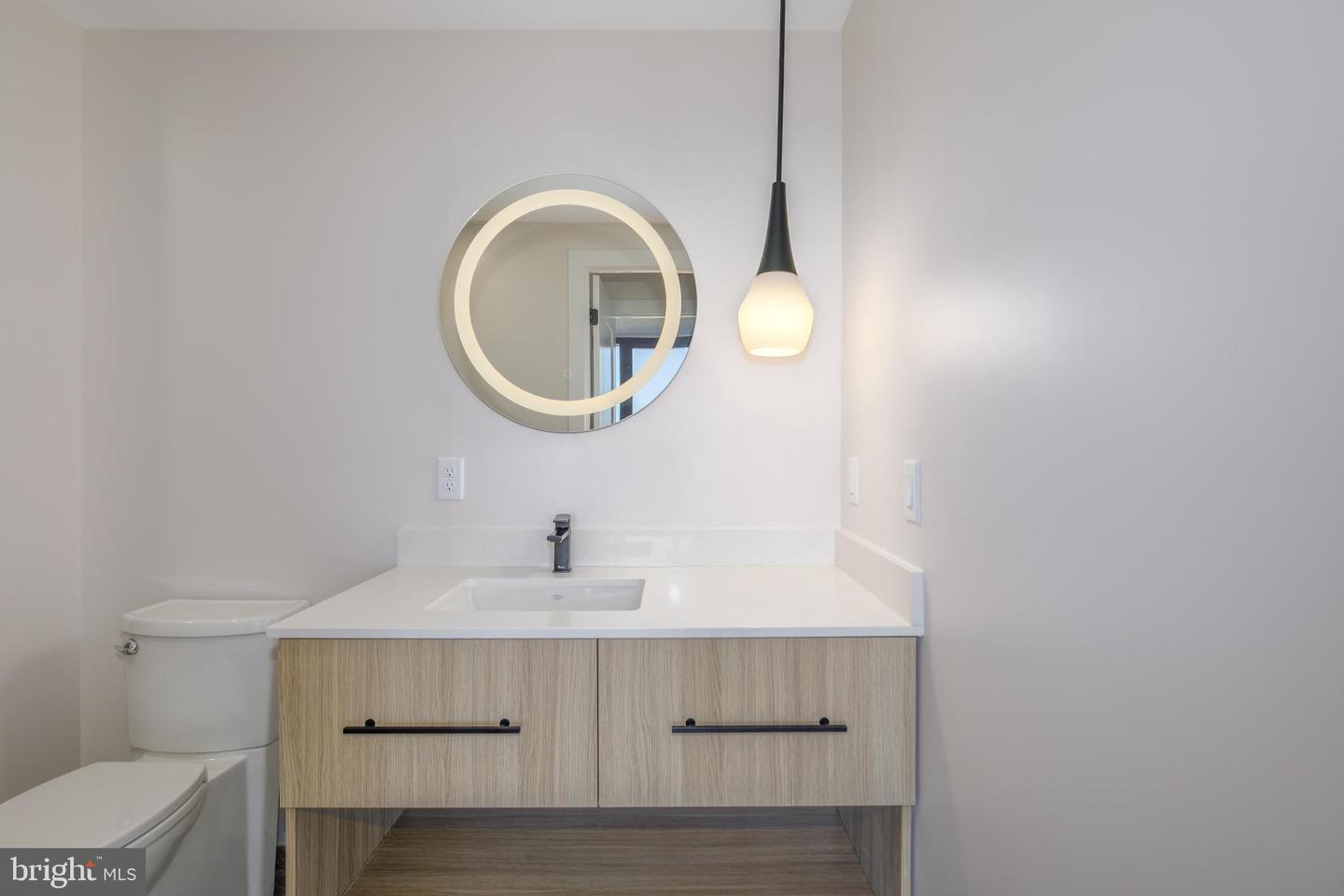 255 W. FALLS STATION BLVD #311, FALLS CHURCH, Virginia 22046, 2 Bedrooms Bedrooms, ,2 BathroomsBathrooms,Residential,For sale,255 W. FALLS STATION BLVD #311,VAFA2002816 MLS # VAFA2002816