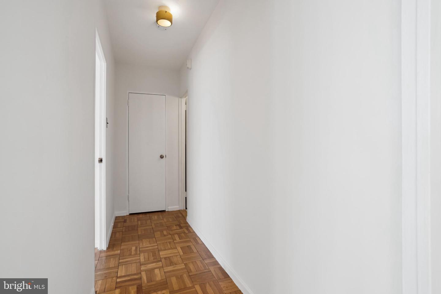 2475 VIRGINIA AVE NW #618, WASHINGTON, District Of Columbia 20037, 1 Bedroom Bedrooms, ,1 BathroomBathrooms,Residential,For sale,2475 VIRGINIA AVE NW #618,DCDC2189712 MLS # DCDC2189712