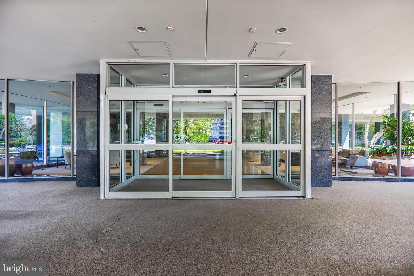 2475 VIRGINIA AVE NW #618, WASHINGTON, District Of Columbia 20037, 1 Bedroom Bedrooms, ,1 BathroomBathrooms,Residential,For sale,2475 VIRGINIA AVE NW #618,DCDC2189712 MLS # DCDC2189712