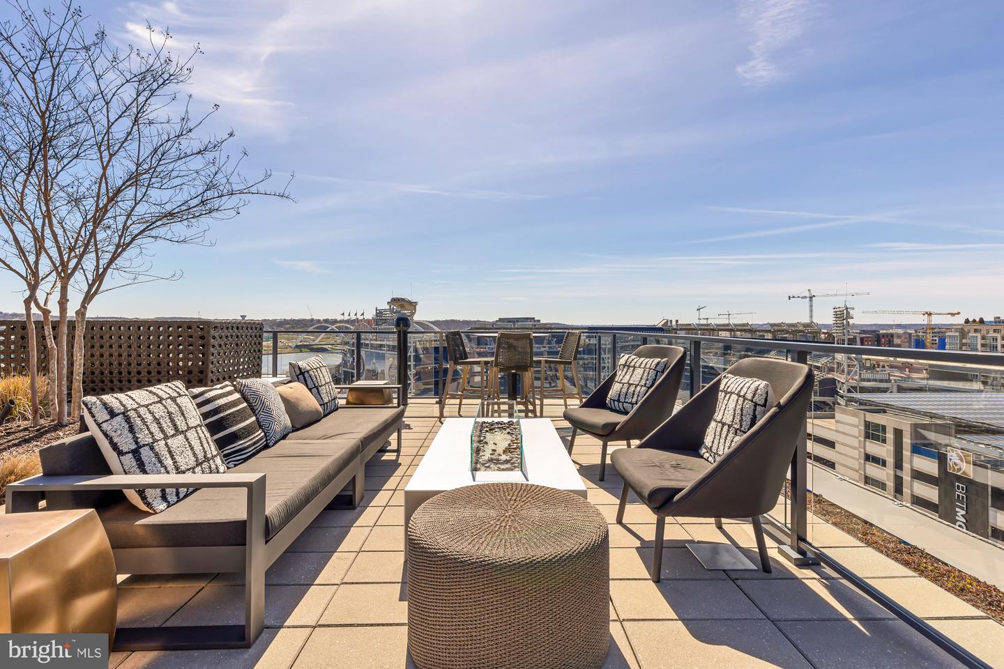 70 N ST SE #N911, WASHINGTON, District Of Columbia 20003, 1 Bedroom Bedrooms, ,1 BathroomBathrooms,Residential,For sale,70 N ST SE #N911,DCDC2189598 MLS # DCDC2189598