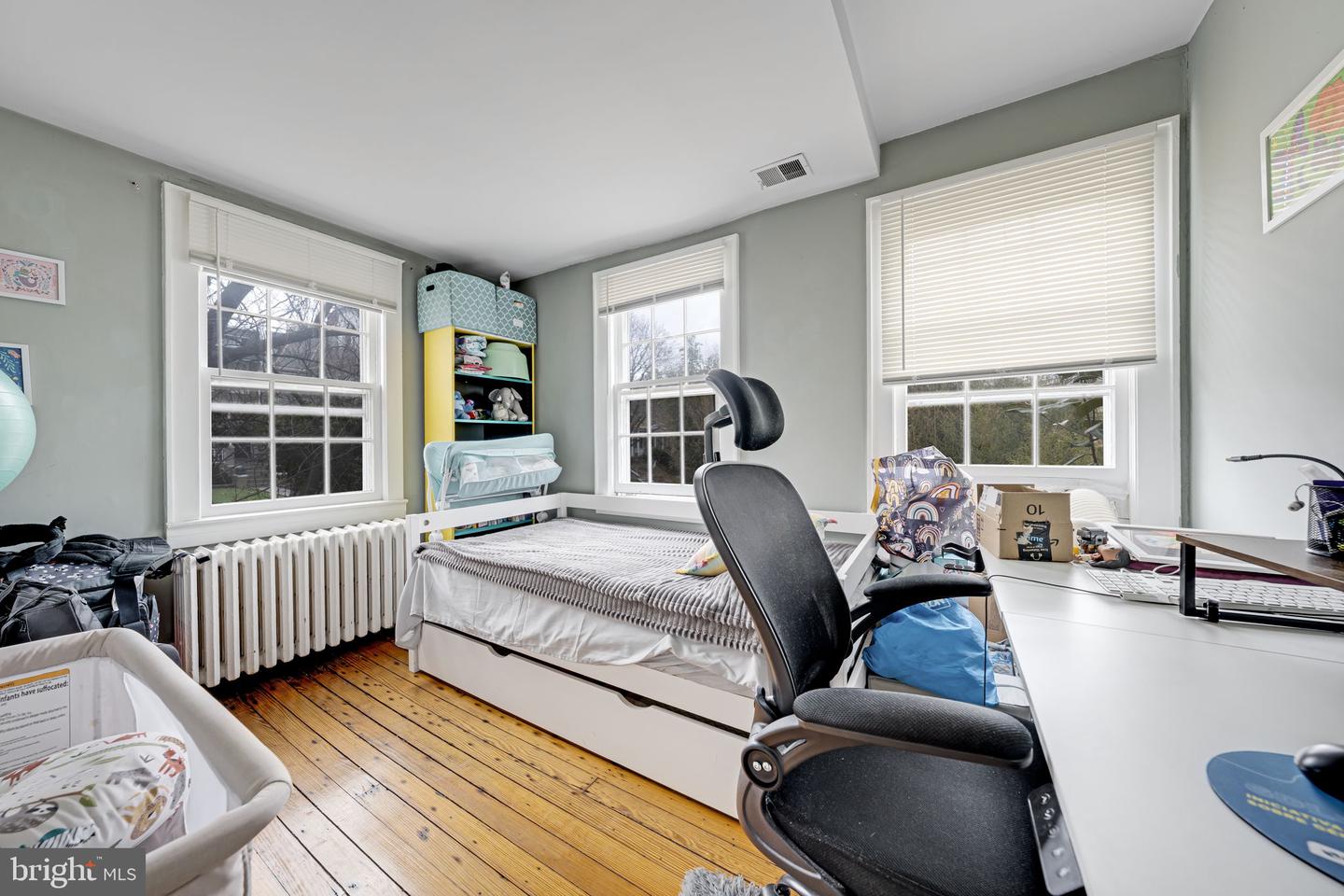 3434 OAKWOOD TER NW, WASHINGTON, District Of Columbia 20010, 5 Bedrooms Bedrooms, ,4 BathroomsBathrooms,Residential,For sale,3434 OAKWOOD TER NW,DCDC2190002 MLS # DCDC2190002