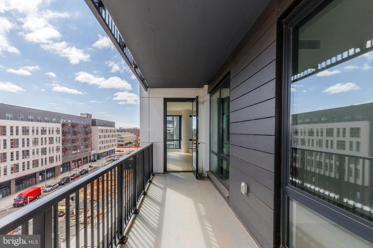 255 W. FALLS STATION BLVD #501, FALLS CHURCH, Virginia 22046, 3 Bedrooms Bedrooms, ,2 BathroomsBathrooms,Residential,For sale,255 W. FALLS STATION BLVD #501,VAFA2002830 MLS # VAFA2002830