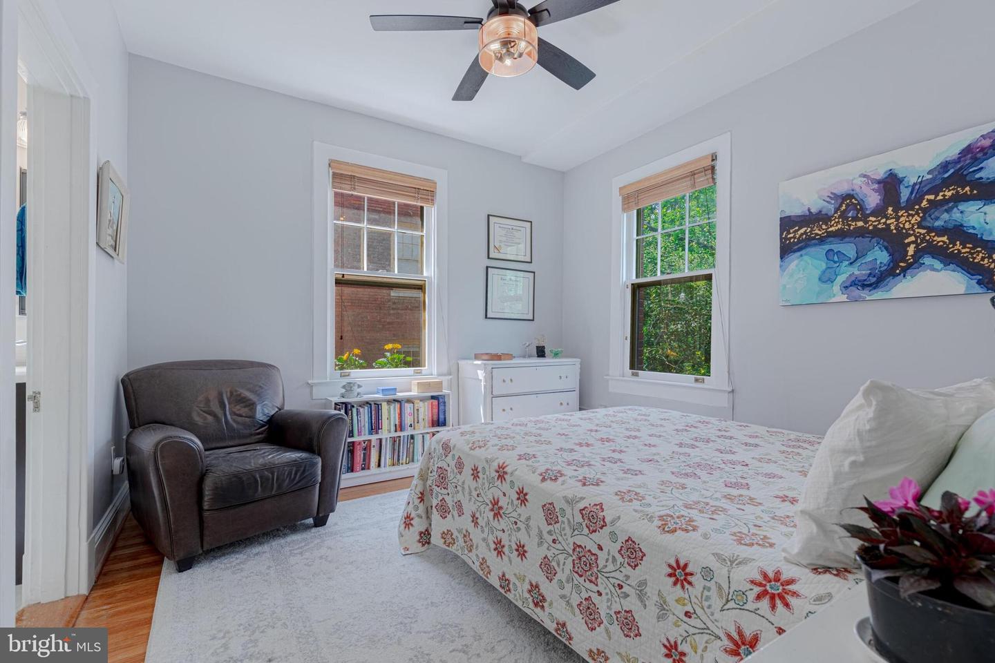 3026 PORTER ST NW #201, WASHINGTON, District Of Columbia 20008, 1 Bedroom Bedrooms, ,1 BathroomBathrooms,Residential,For sale,3026 PORTER ST NW #201,DCDC2189926 MLS # DCDC2189926