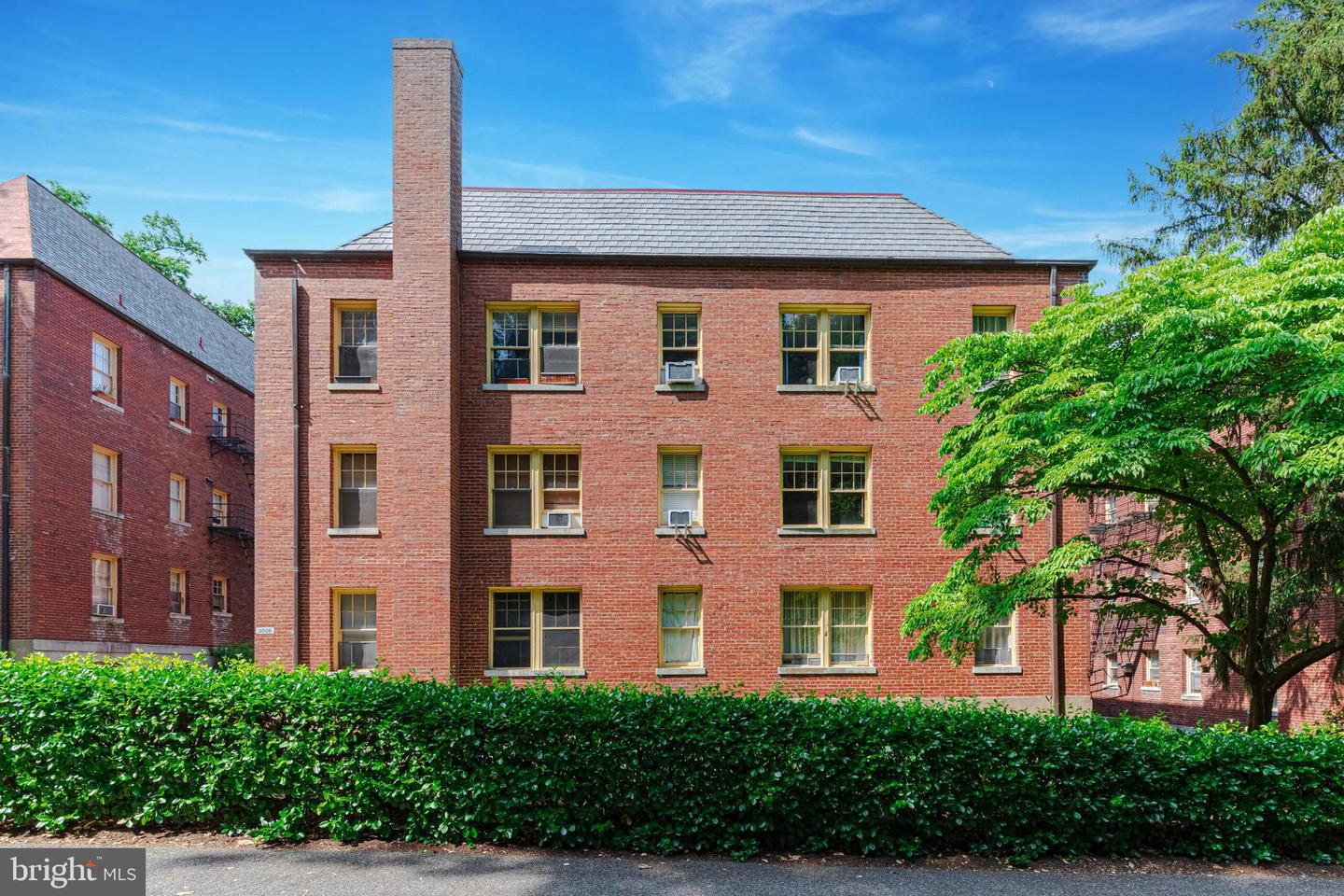 3026 PORTER ST NW #201, WASHINGTON, District Of Columbia 20008, 1 Bedroom Bedrooms, ,1 BathroomBathrooms,Residential,For sale,3026 PORTER ST NW #201,DCDC2189926 MLS # DCDC2189926