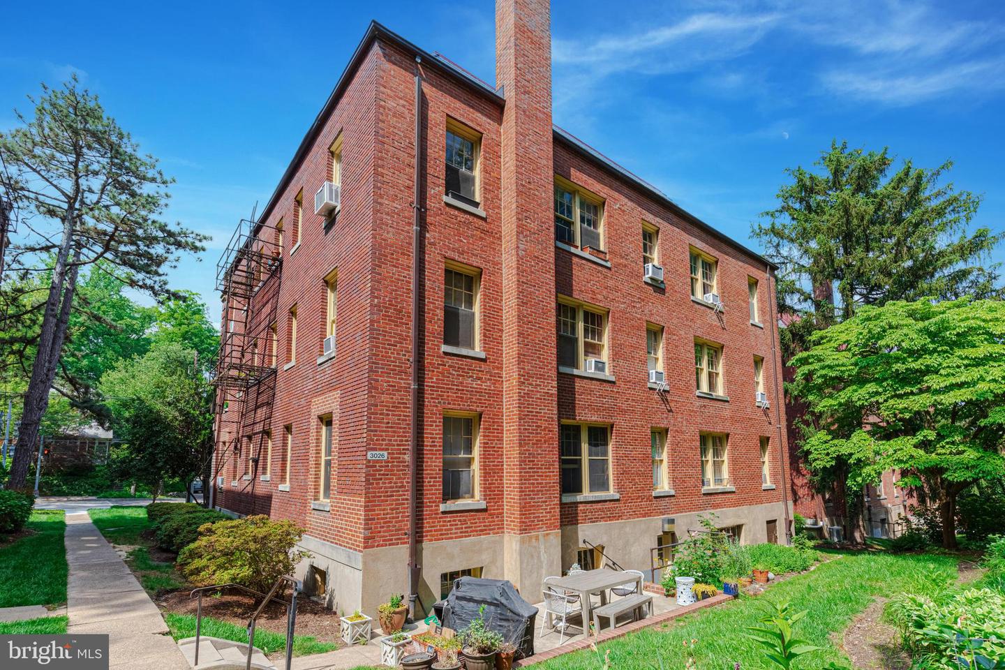3026 PORTER ST NW #201, WASHINGTON, District Of Columbia 20008, 1 Bedroom Bedrooms, ,1 BathroomBathrooms,Residential,For sale,3026 PORTER ST NW #201,DCDC2189926 MLS # DCDC2189926