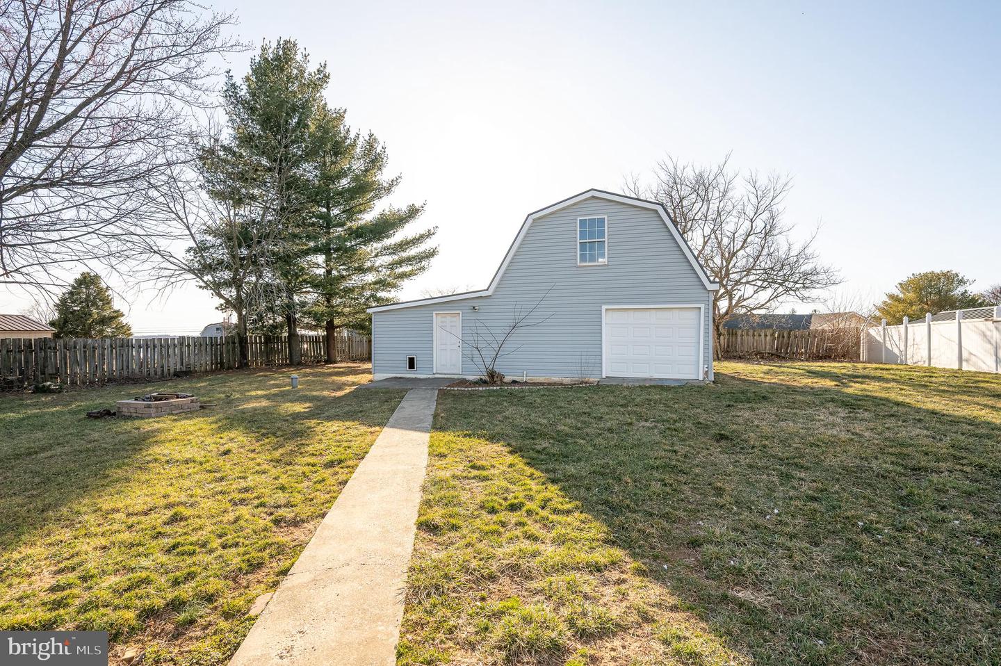 733 WELLTOWN RD, WINCHESTER, Virginia 22603, 3 Bedrooms Bedrooms, ,1 BathroomBathrooms,Residential,For sale,733 WELLTOWN RD,VAFV2032772 MLS # VAFV2032772