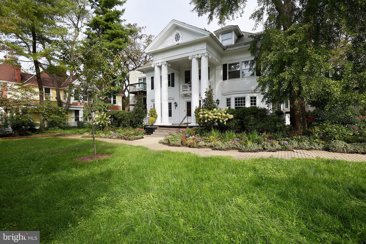 1801 PARK RD NW #2, WASHINGTON, District Of Columbia 20010, 1 Bedroom Bedrooms, ,1 BathroomBathrooms,Residential,For sale,1801 PARK RD NW #2,DCDC2189880 MLS # DCDC2189880
