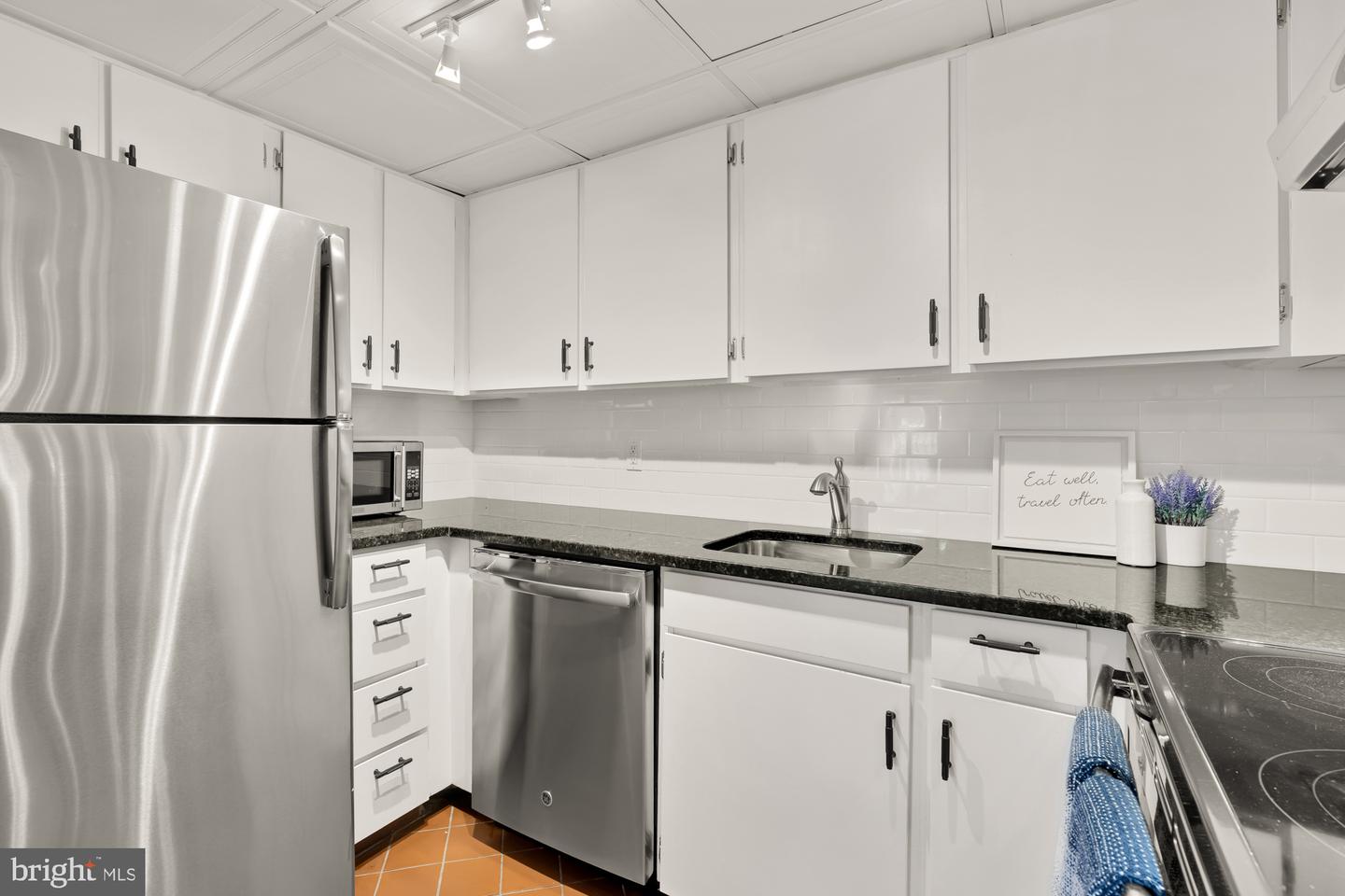 1801 PARK RD NW #2, WASHINGTON, District Of Columbia 20010, 1 Bedroom Bedrooms, ,1 BathroomBathrooms,Residential,For sale,1801 PARK RD NW #2,DCDC2189880 MLS # DCDC2189880