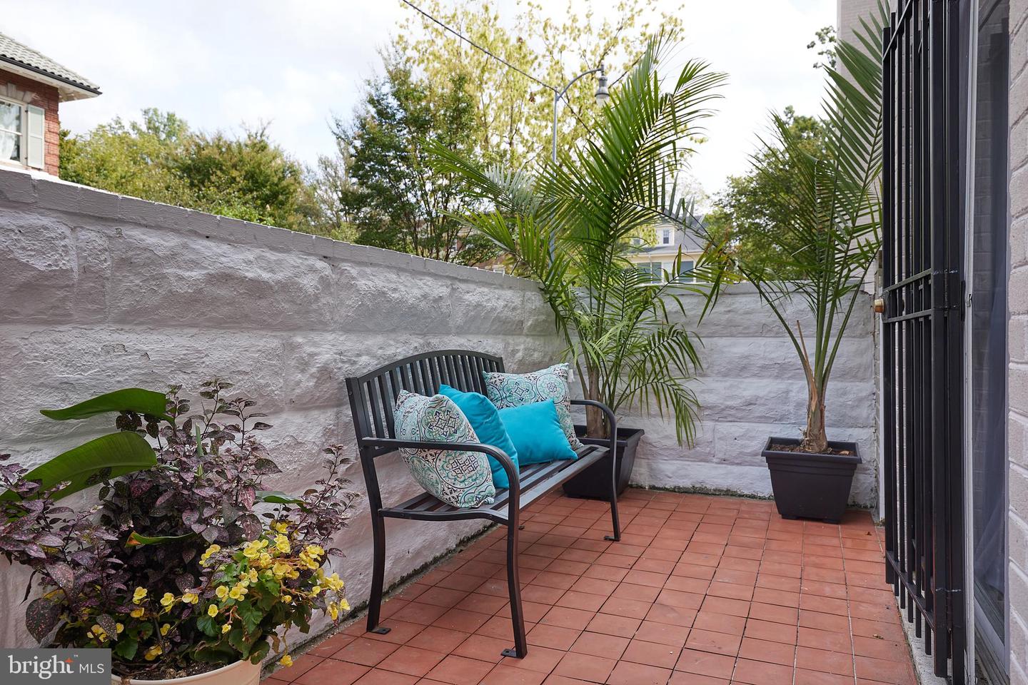 1801 PARK RD NW #2, WASHINGTON, District Of Columbia 20010, 1 Bedroom Bedrooms, ,1 BathroomBathrooms,Residential,For sale,1801 PARK RD NW #2,DCDC2189880 MLS # DCDC2189880