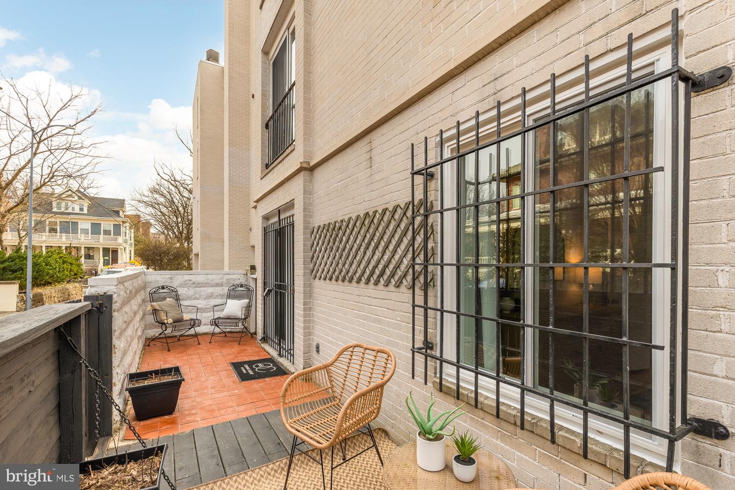 1801 PARK RD NW #2, WASHINGTON, District Of Columbia 20010, 1 Bedroom Bedrooms, ,1 BathroomBathrooms,Residential,For sale,1801 PARK RD NW #2,DCDC2189880 MLS # DCDC2189880