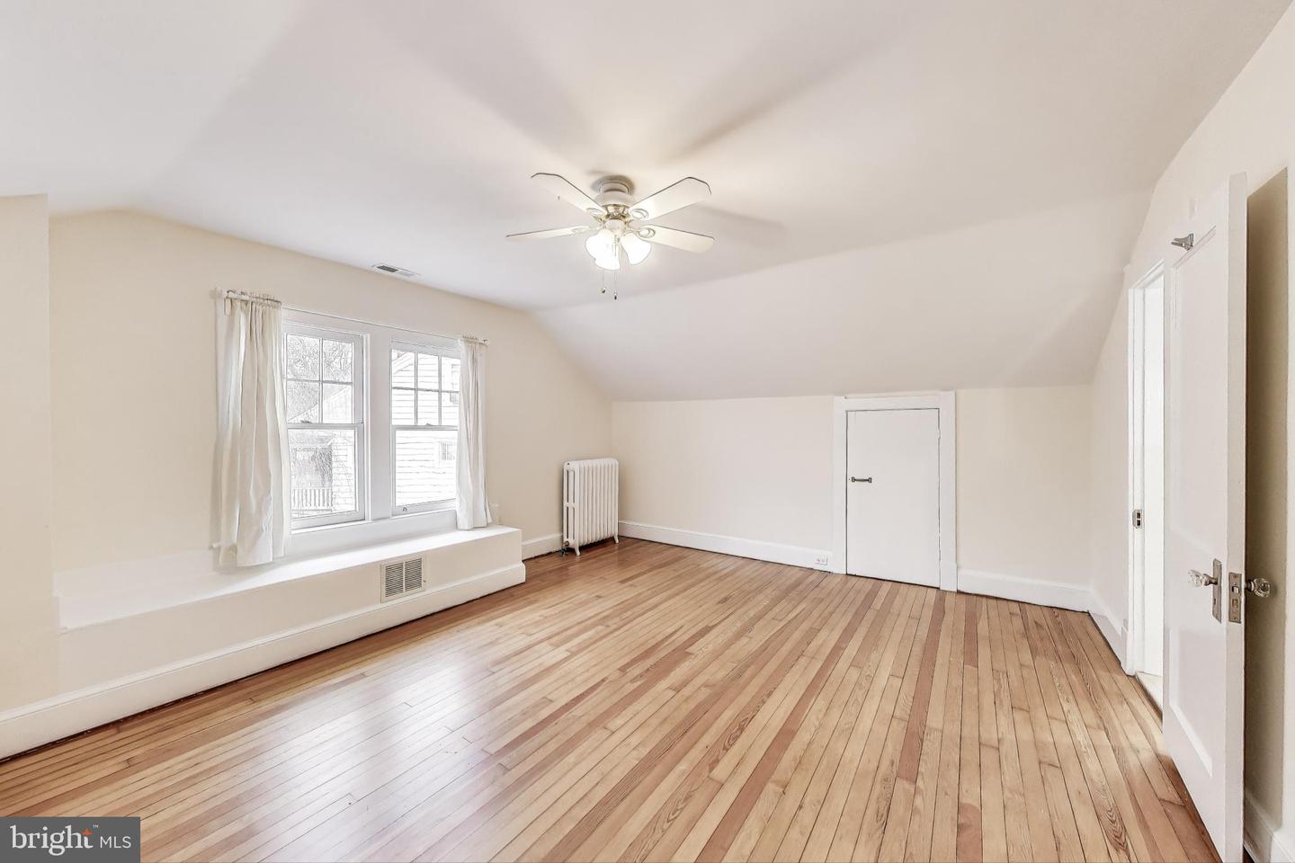 1319 DECATUR ST NW, WASHINGTON, District Of Columbia 20011, 4 Bedrooms Bedrooms, ,3 BathroomsBathrooms,Residential,For sale,1319 DECATUR ST NW,DCDC2190112 MLS # DCDC2190112