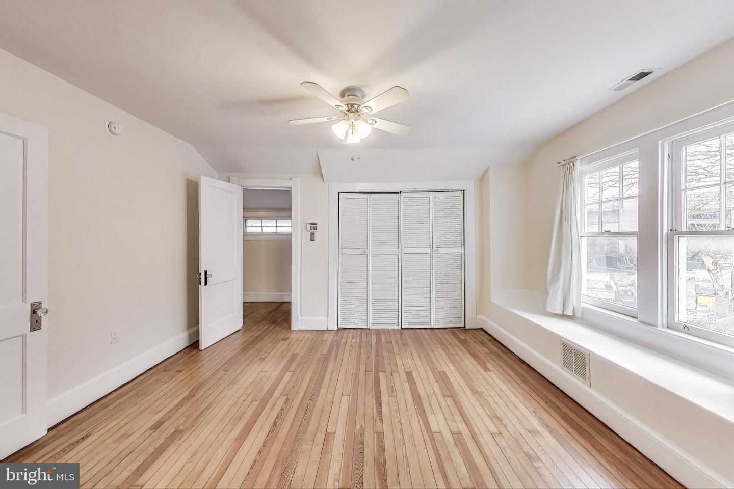 1319 DECATUR ST NW, WASHINGTON, District Of Columbia 20011, 4 Bedrooms Bedrooms, ,3 BathroomsBathrooms,Residential,For sale,1319 DECATUR ST NW,DCDC2190112 MLS # DCDC2190112