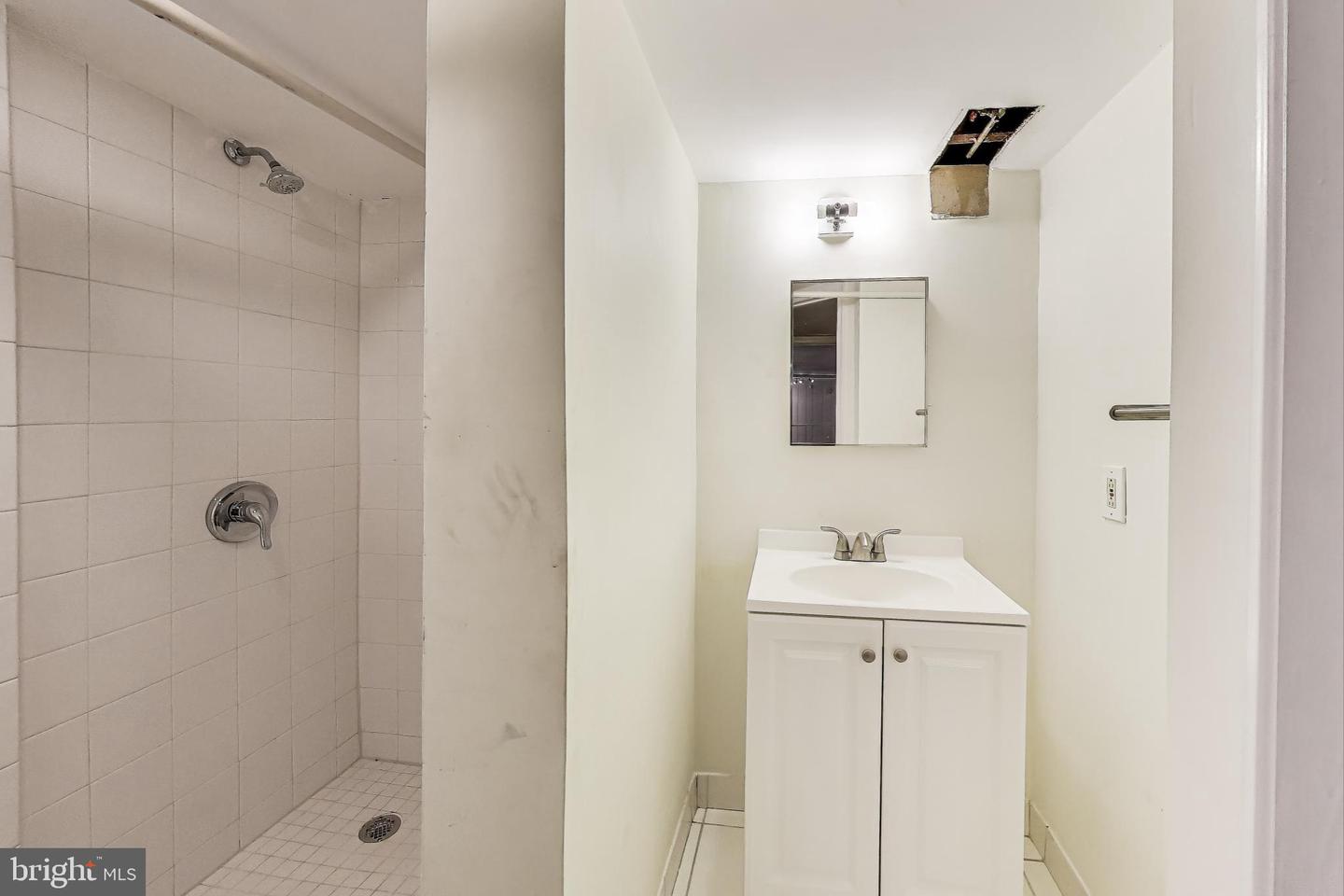 1319 DECATUR ST NW, WASHINGTON, District Of Columbia 20011, 4 Bedrooms Bedrooms, ,3 BathroomsBathrooms,Residential,For sale,1319 DECATUR ST NW,DCDC2190112 MLS # DCDC2190112