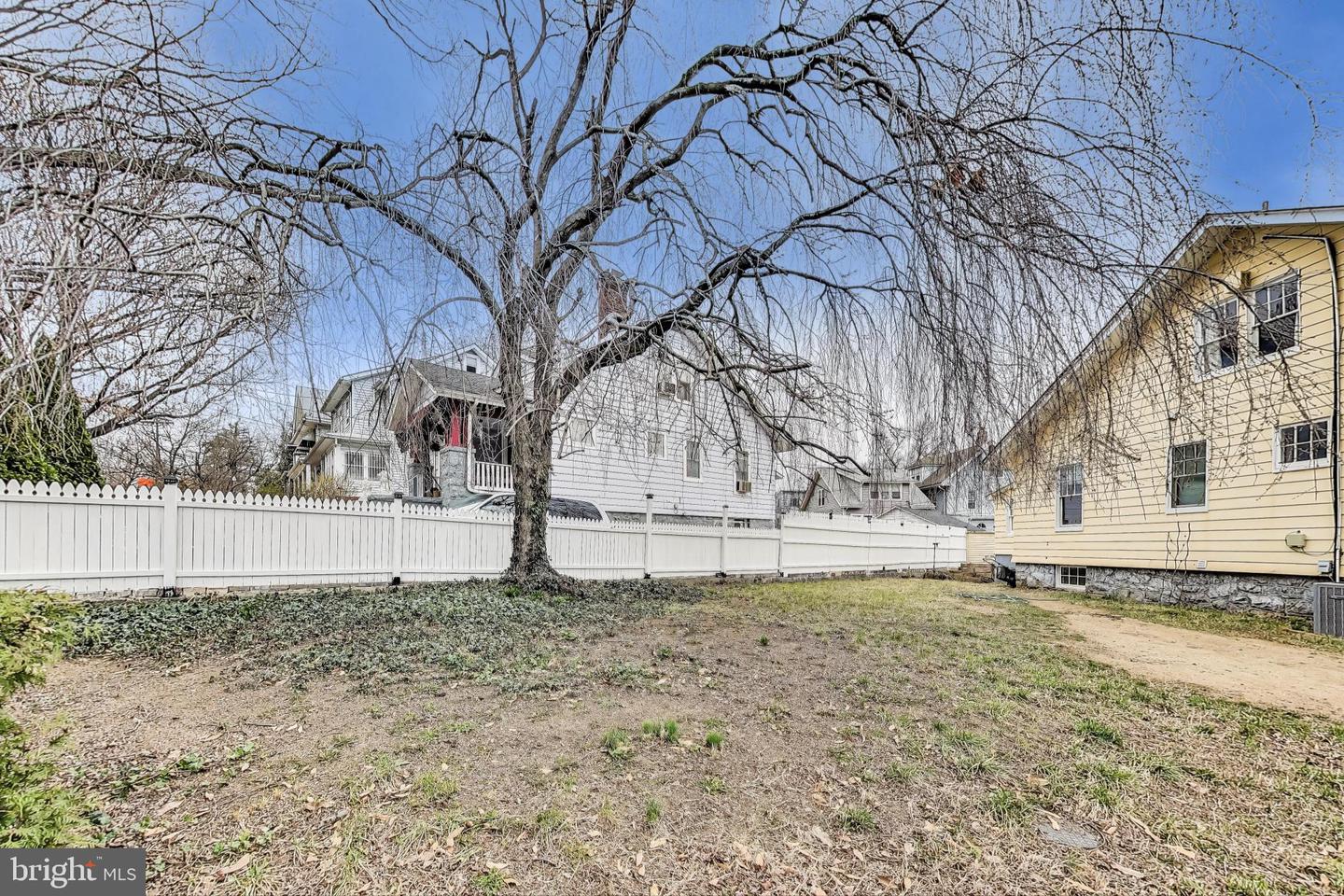 1319 DECATUR ST NW, WASHINGTON, District Of Columbia 20011, 4 Bedrooms Bedrooms, ,3 BathroomsBathrooms,Residential,For sale,1319 DECATUR ST NW,DCDC2190112 MLS # DCDC2190112