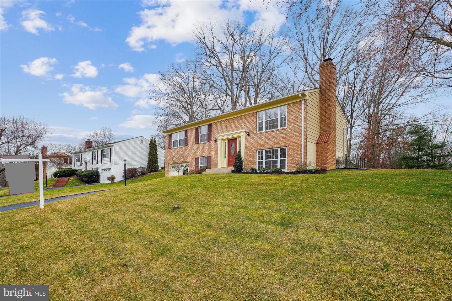 3465 MOUNT BURNSIDE WAY, WOODBRIDGE, Virginia 22192, 4 Bedrooms Bedrooms, 11 Rooms Rooms,3 BathroomsBathrooms,Residential,For sale,3465 MOUNT BURNSIDE WAY,VAPW2089664 MLS # VAPW2089664