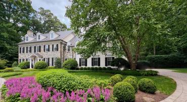 919 DOMINION RESERVE DR, MCLEAN, Virginia 22102, 6 Bedrooms Bedrooms, ,6 BathroomsBathrooms,Residential,For sale,919 DOMINION RESERVE DR,VAFX2227760 MLS # VAFX2227760