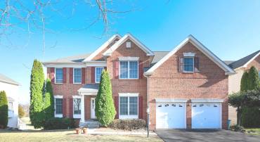 25940 QUINLAN ST, CHANTILLY, Virginia 20152, 4 Bedrooms Bedrooms, ,3 BathroomsBathrooms,Residential,For sale,25940 QUINLAN ST,VALO2090804 MLS # VALO2090804