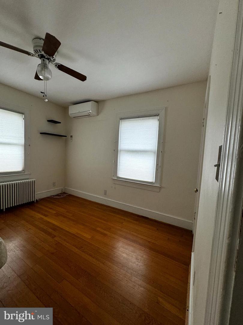 3501 7TH ST S, ARLINGTON, Virginia 22204, 4 Bedrooms Bedrooms, ,2 BathroomsBathrooms,Residential,For sale,3501 7TH ST S,VAAR2054556 MLS # VAAR2054556