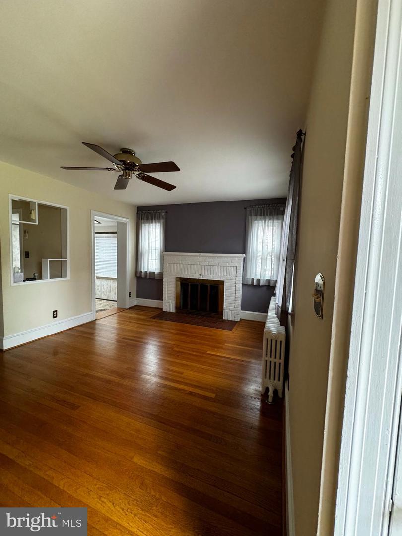 3501 7TH ST S, ARLINGTON, Virginia 22204, 4 Bedrooms Bedrooms, ,2 BathroomsBathrooms,Residential,For sale,3501 7TH ST S,VAAR2054556 MLS # VAAR2054556