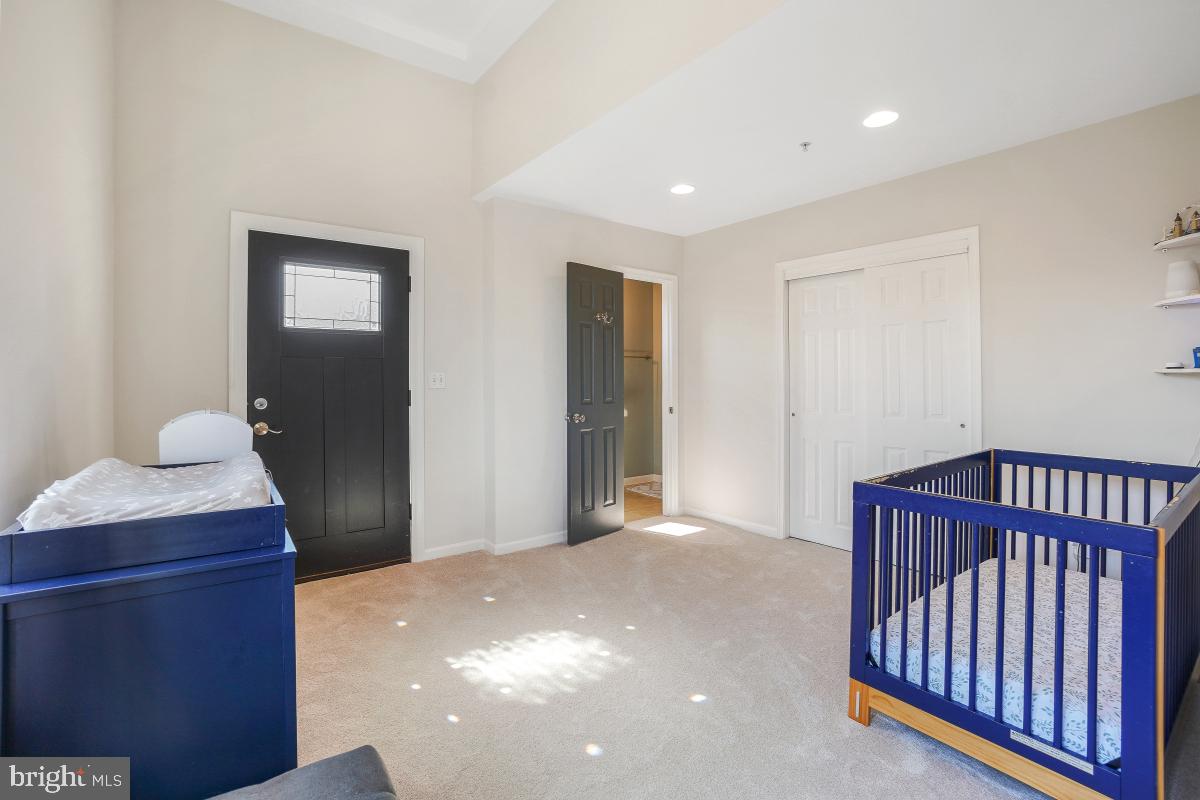 1377 K ST SE #2, WASHINGTON, District Of Columbia 20003, 2 Bedrooms Bedrooms, ,3 BathroomsBathrooms,Residential,For sale,1377 K ST SE #2,DCDC2189398 MLS # DCDC2189398