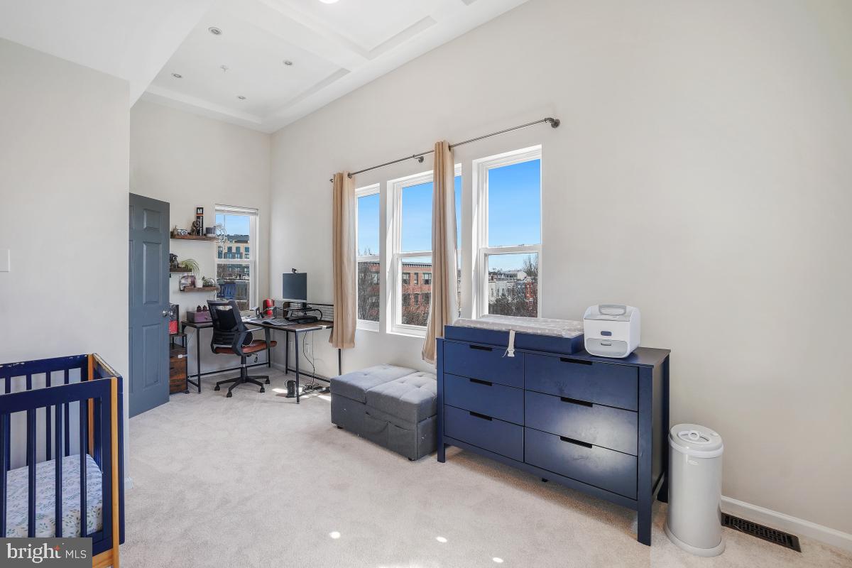 1377 K ST SE #2, WASHINGTON, District Of Columbia 20003, 2 Bedrooms Bedrooms, ,3 BathroomsBathrooms,Residential,For sale,1377 K ST SE #2,DCDC2189398 MLS # DCDC2189398