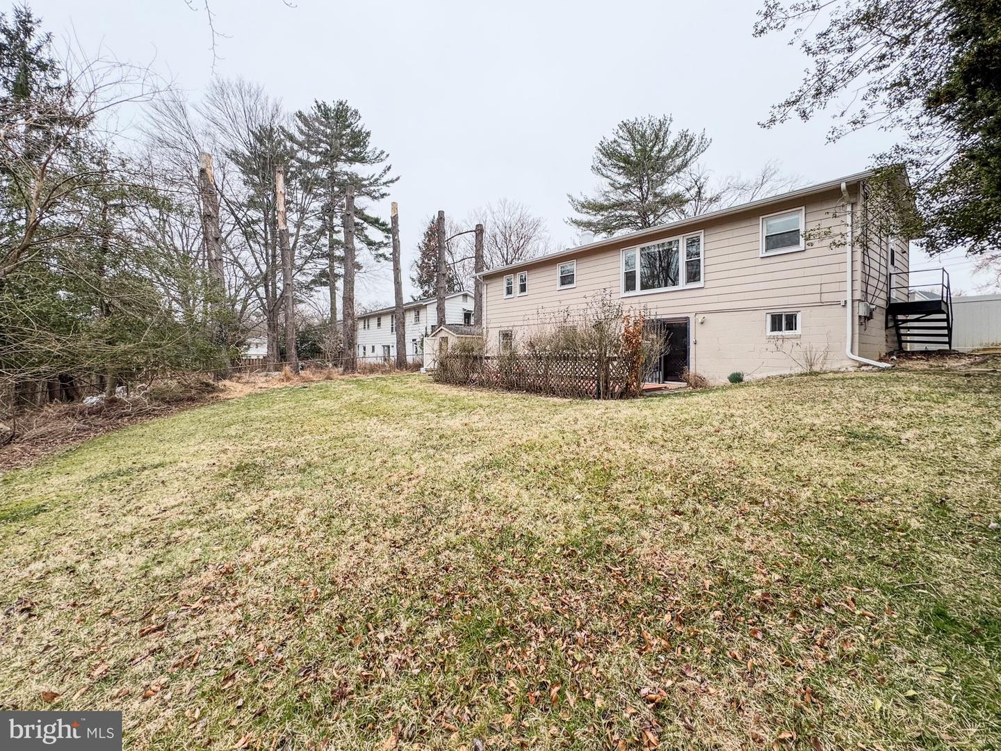 2531 VILLANOVA DR, VIENNA, Virginia 22180, 4 Bedrooms Bedrooms, ,3 BathroomsBathrooms,Residential,For sale,2531 VILLANOVA DR,VAFX2227562 MLS # VAFX2227562