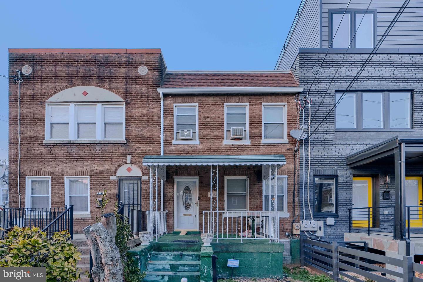 712 HAMLIN ST NE, WASHINGTON, District Of Columbia 20017, 3 Bedrooms Bedrooms, ,1 BathroomBathrooms,Residential,For sale,712 HAMLIN ST NE,DCDC2190270 MLS # DCDC2190270