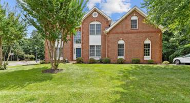 5045 WORTHINGTON WOODS WAY, CENTREVILLE, Virginia 20120, 4 Bedrooms Bedrooms, ,3 BathroomsBathrooms,Residential,For sale,5045 WORTHINGTON WOODS WAY,VAFX2227608 MLS # VAFX2227608