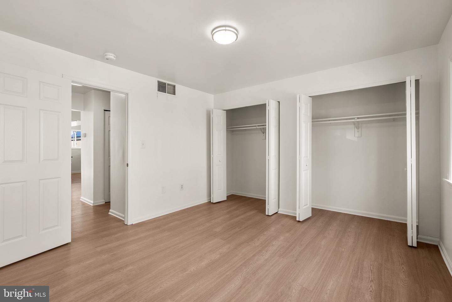 5007-5007 D ST SE #302, WASHINGTON, District Of Columbia 20019, 1 Bedroom Bedrooms, ,1 BathroomBathrooms,Residential,For sale,5007-5007 D ST SE #302,DCDC2190062 MLS # DCDC2190062