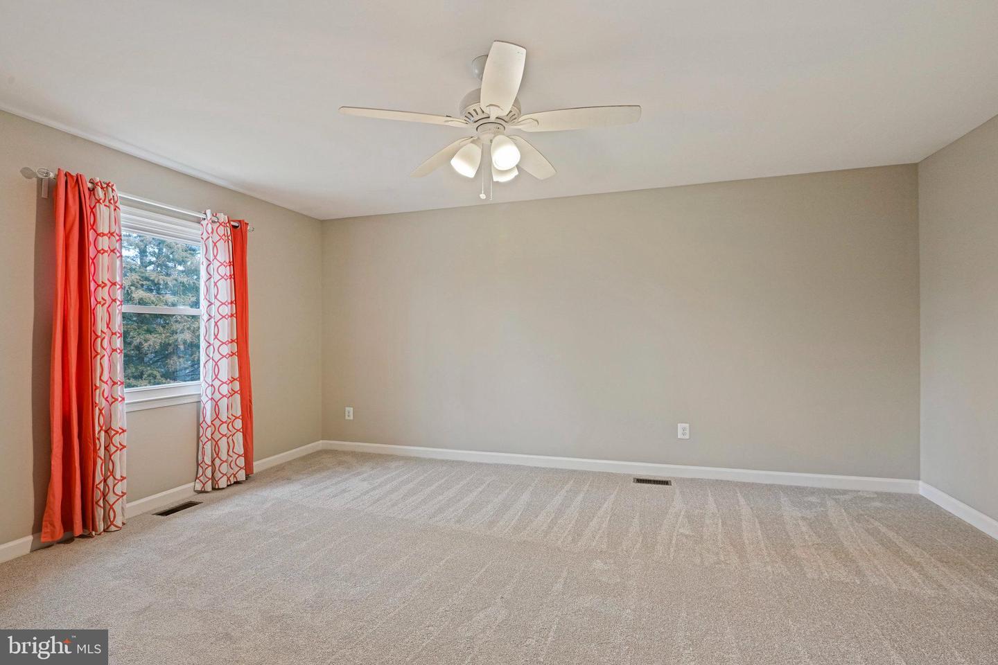 3023 STEVEN MARTIN DR, FAIRFAX, Virginia 22031, 3 Bedrooms Bedrooms, ,3 BathroomsBathrooms,Residential,For sale,3023 STEVEN MARTIN DR,VAFX2227740 MLS # VAFX2227740