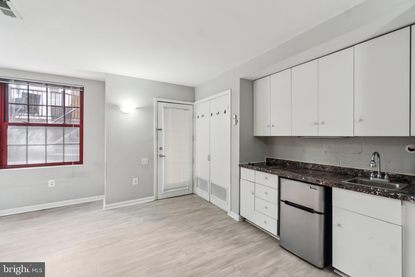 1426 RHODE ISLAND AVE NW #B, WASHINGTON, District Of Columbia 20005, 4 Bedrooms Bedrooms, ,3 BathroomsBathrooms,Residential,For sale,1426 RHODE ISLAND AVE NW #B,DCDC2190220 MLS # DCDC2190220