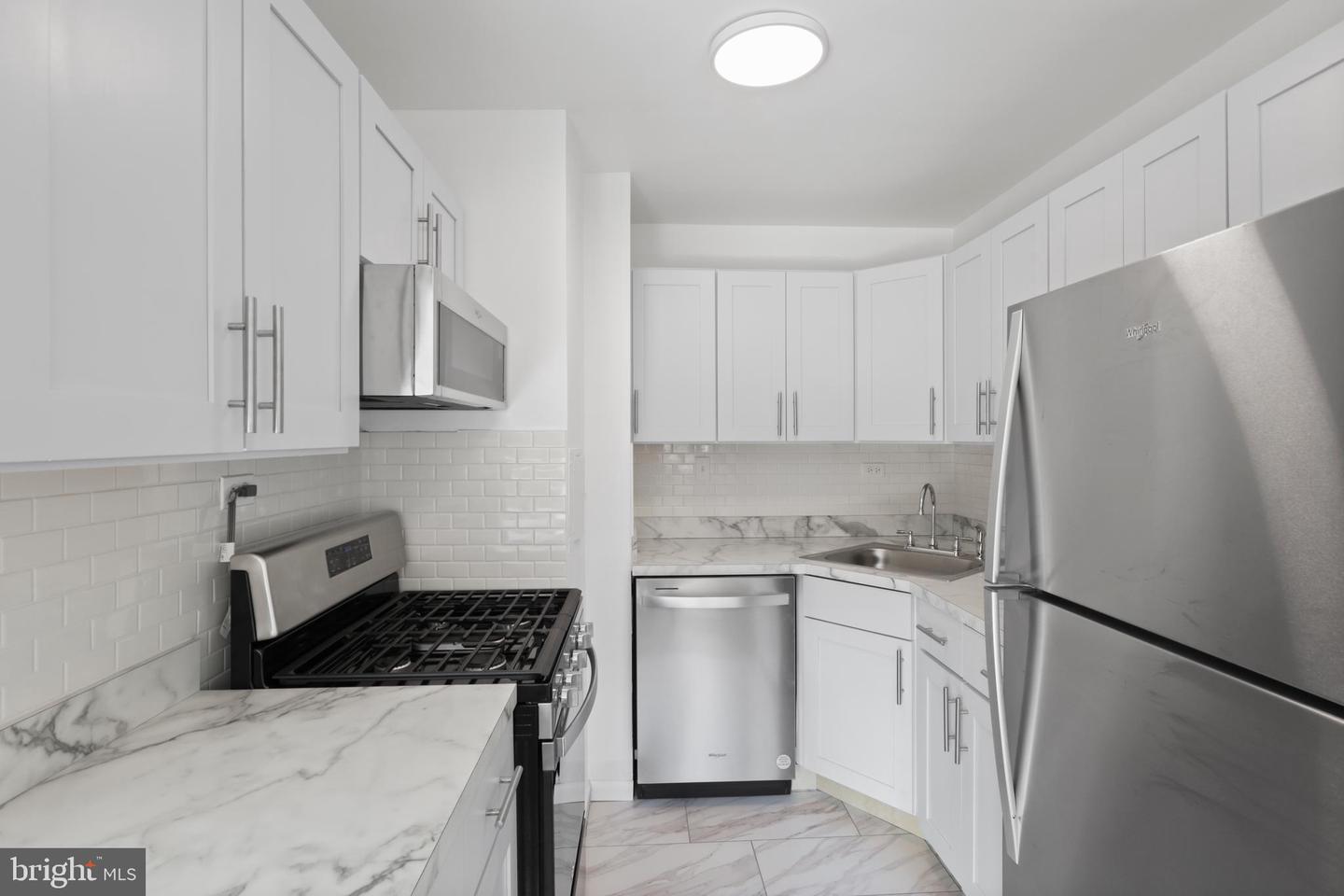 5851 QUANTRELL AVE #212, ALEXANDRIA, Virginia 22312, 2 Bedrooms Bedrooms, ,1 BathroomBathrooms,Residential,For sale,5851 QUANTRELL AVE #212,VAAX2039004 MLS # VAAX2039004